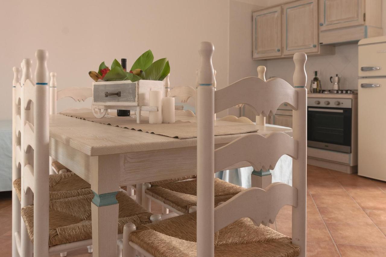 Le Residenze Del Golfo Di Orosei Aparthotel Luaran gambar