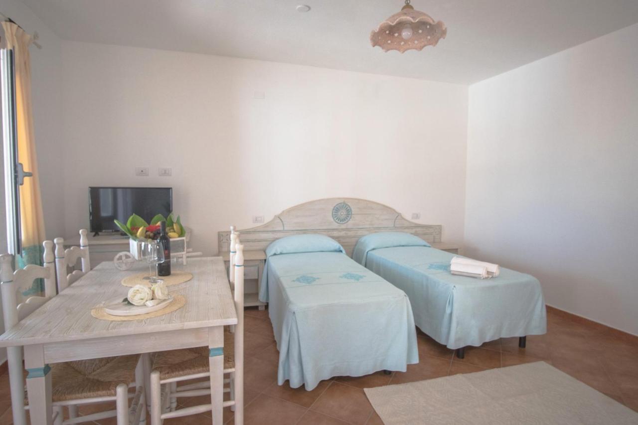 Le Residenze Del Golfo Di Orosei Aparthotel Luaran gambar