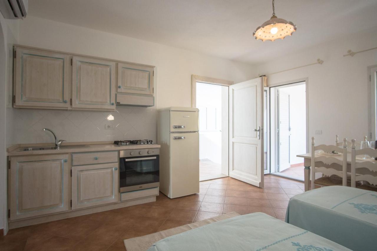 Le Residenze Del Golfo Di Orosei Aparthotel Luaran gambar